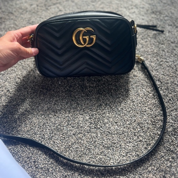 Gucci crossbody purse - Picture 2 of 7